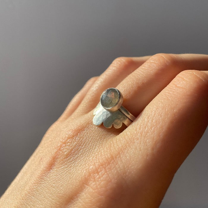 Crown ring